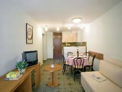 Albona Hotel & Residence Rabac 3*,